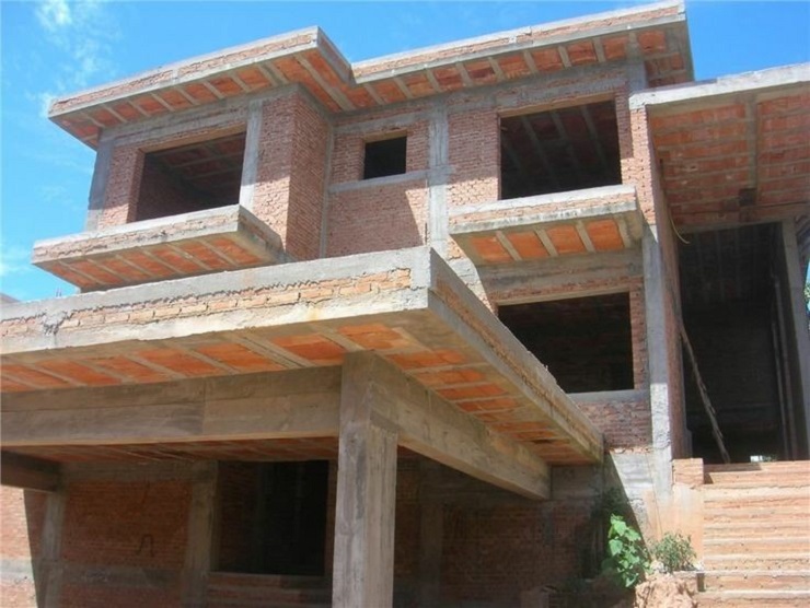 Makua Services Building